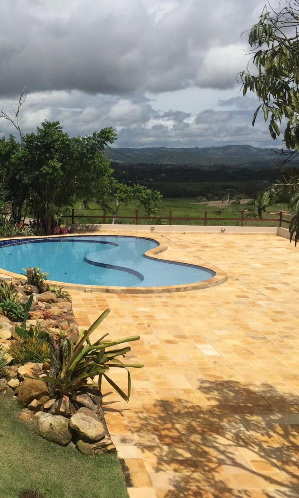 Flat Condominio Topo Da Montanha 507 Cha Grande Luaran gambar