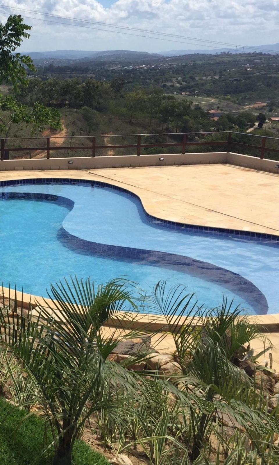 Flat Condominio Topo Da Montanha 507 Cha Grande Luaran gambar