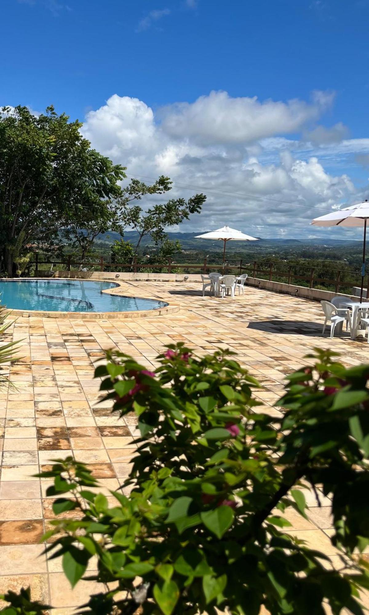 Flat Condominio Topo Da Montanha 507 Cha Grande Luaran gambar